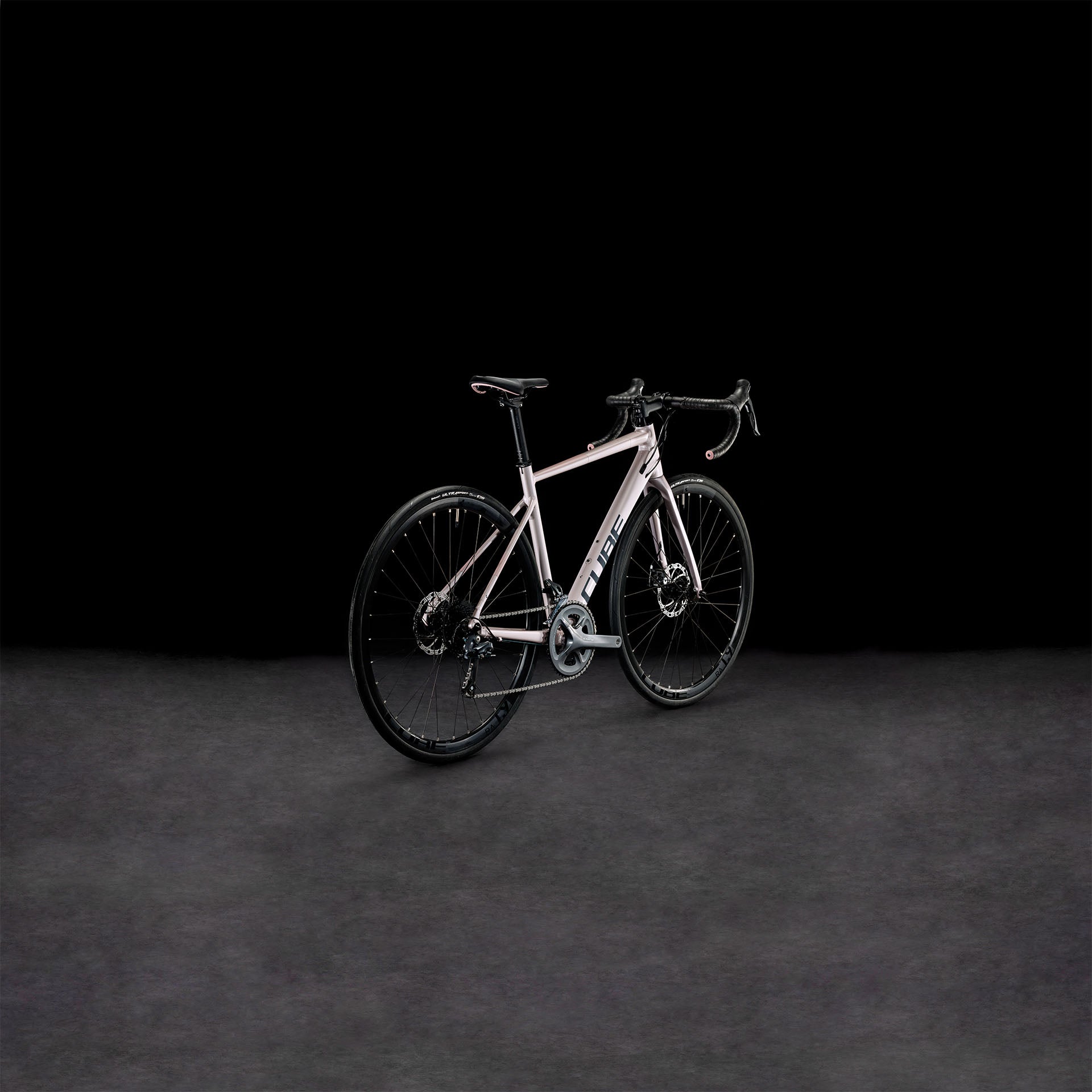 Bicicleta de ruta CUBE Axial WS Greyrose'n'Blush 2023 / Transmisión 2x8 velocidades
